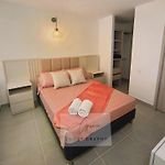 Suite con piscina cerca del mar, ideal para relajarse