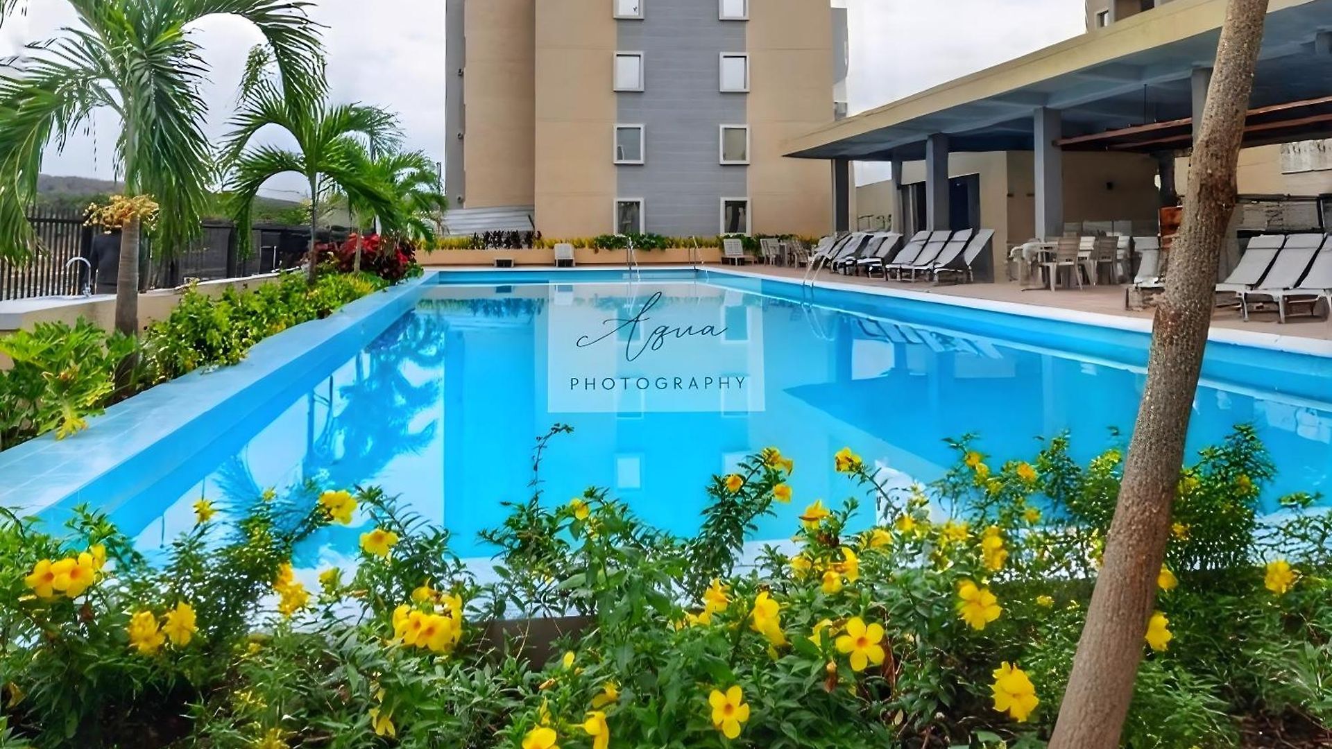 Con Piscina Cerca Del Mar, Ideal Relajarse Cartagena