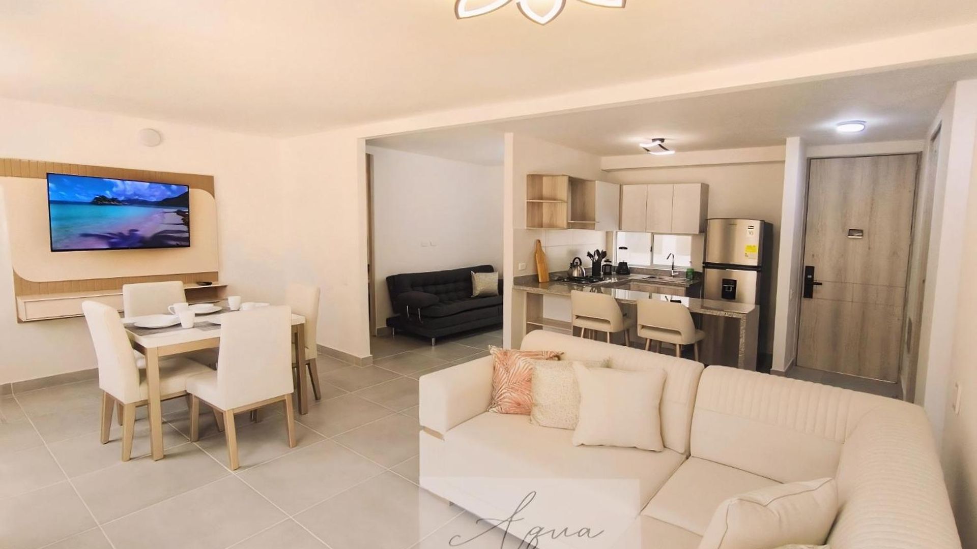 Con Piscina Cerca Del Mar, Ideal Relajarse Cartagena