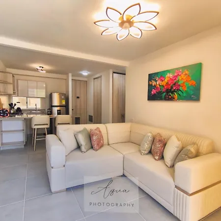 Con Piscina Cerca Del Mar, Ideal Relajarse Cartagena