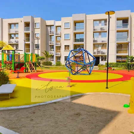 Apartamento Con Piscina Cerca Del Mar, Ideal Relajarse *