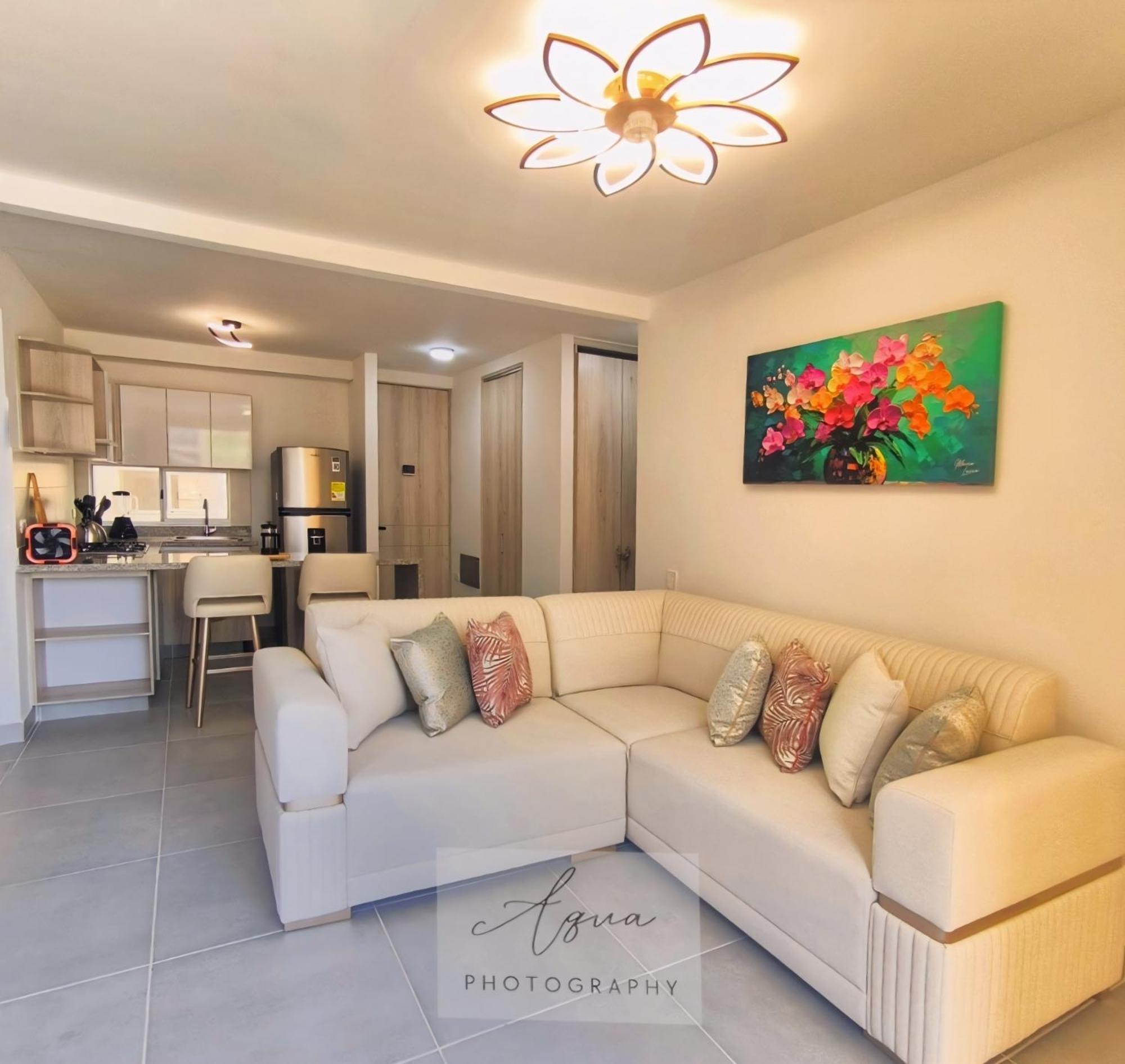 Con Piscina Cerca Del Mar, Ideal Relajarse Cartagena